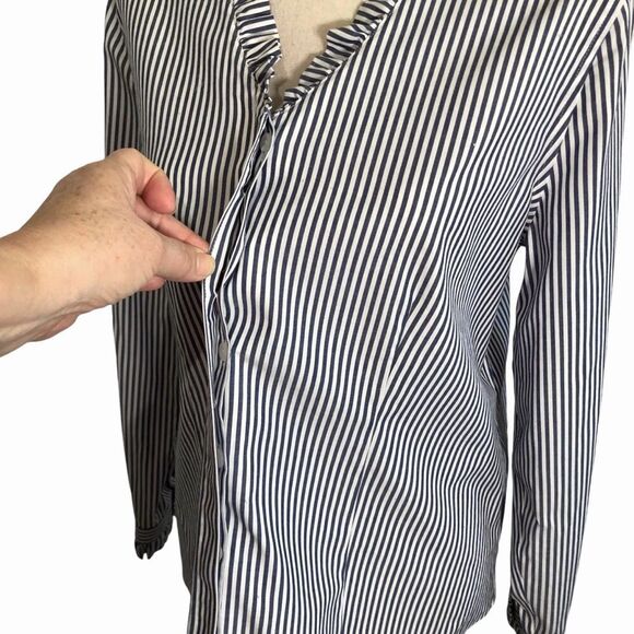 Chico’s No Iron Blouse Ruffle V-Neck Blue & White Stripes Size Small - Picture 6 of 12